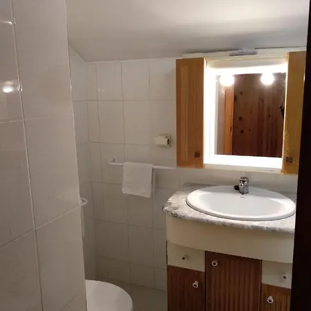 Duplex Acogedor Con Piscina En Rialp